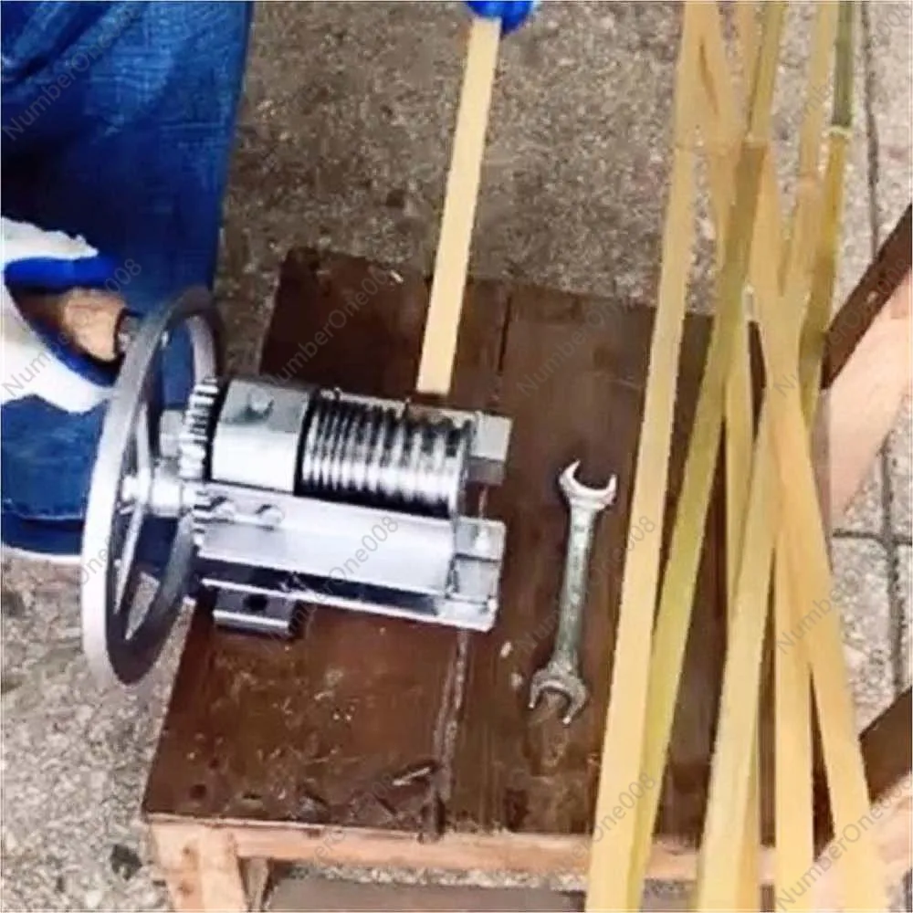 Portable Manual Bamboo Splitter, Efficient Drawing & Cutting Machine for Thin Uniform Strips, Handheld Wood Tool