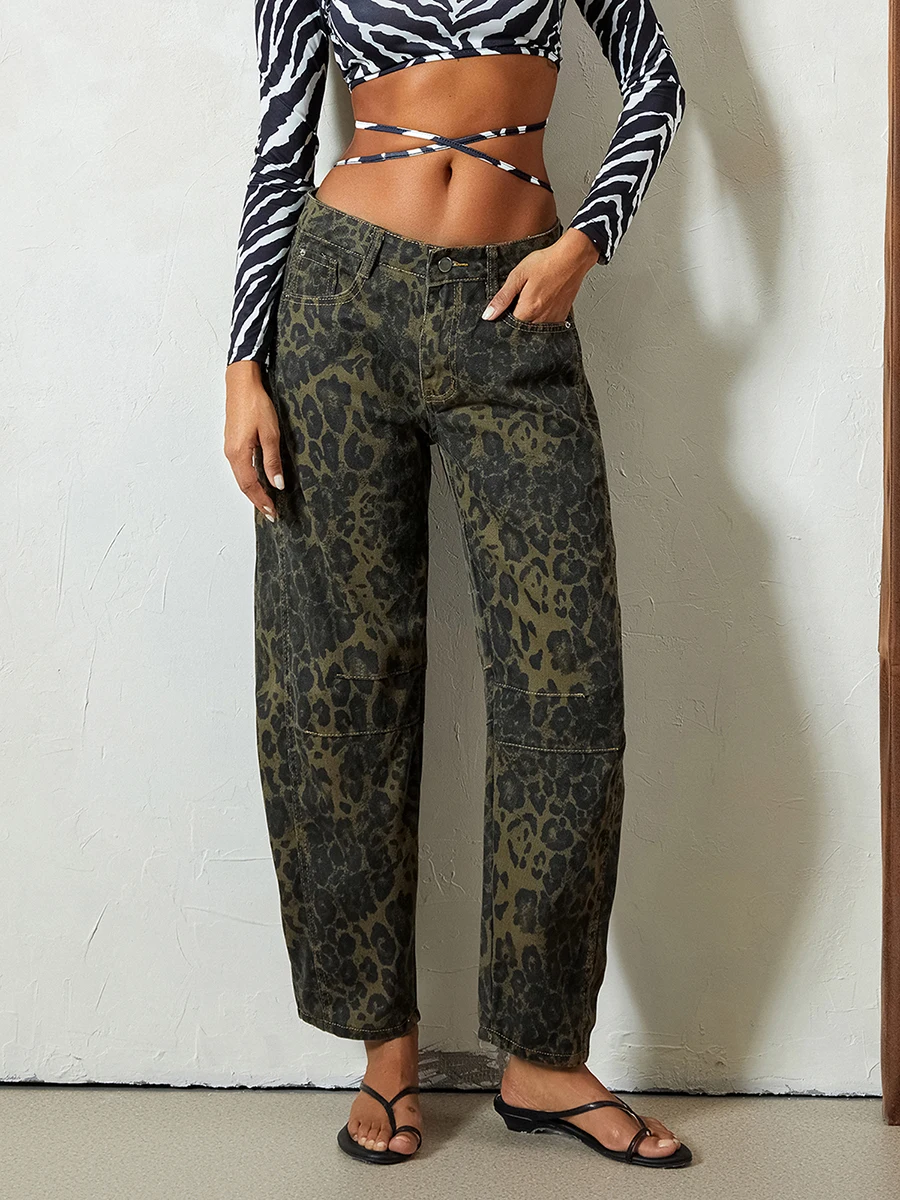 Leopard Barrel Jeans Women Cheetah Print Baggy Boyfriend Jeans Pants Vintage Mid Rise Wide Leg Denim Tapered Jeans