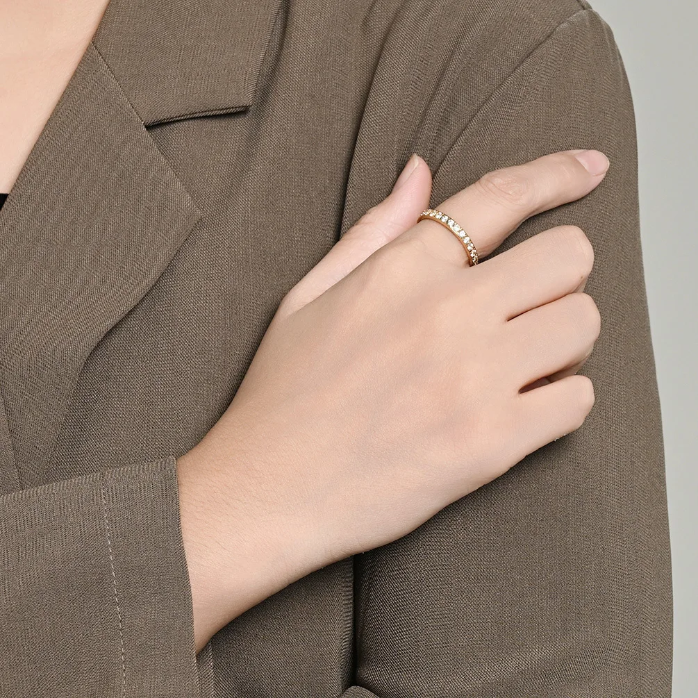 Heißer Verkauf: Hochwertige, stapelbare Fingerringe aus Titanstahl mit Zirkonia für Damen – Modischer Pinky-Ring für Frauen – Detail 14