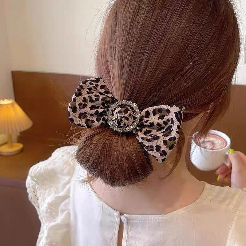 

Leopard Bow Hair Tie Rhinestone Geometric Hollow Circle Rubber Band Large Intestine Hair Ring for Women Fashion Hair Accessories