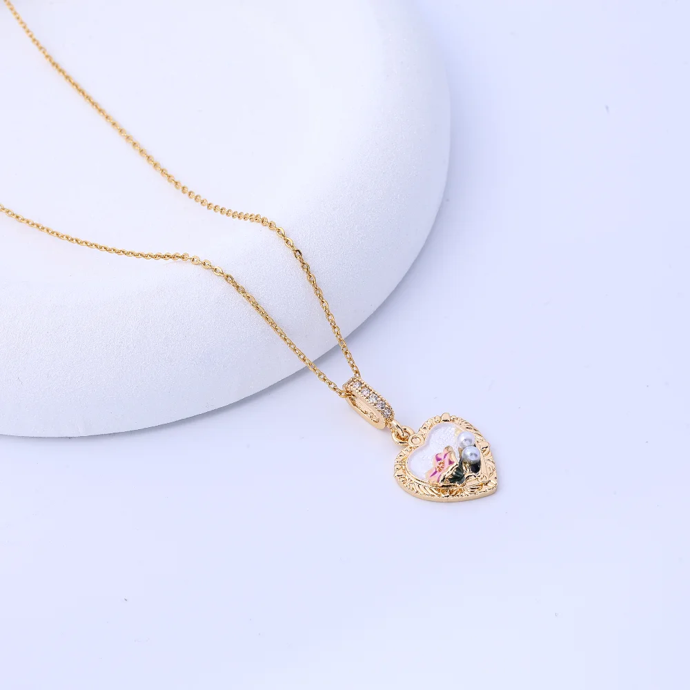 قلادة جميلة: قلادة لؤلؤية زيتية صينية جديدة بنمط المينا بلون الزهور للنساء، خفيفة فاخرة وطني عتيق