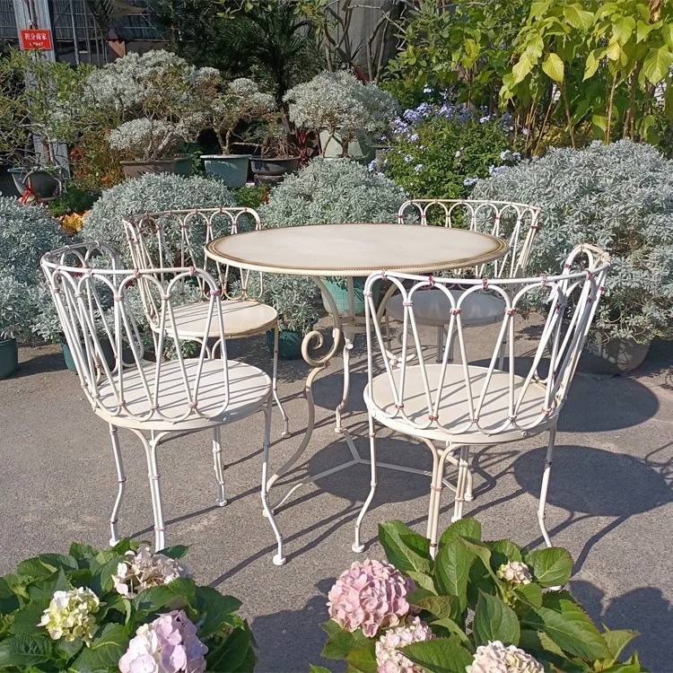 

Foreign trade Amazon explosion villa courtyard French wrought iron table and chair B & B balcony leisure table and chair