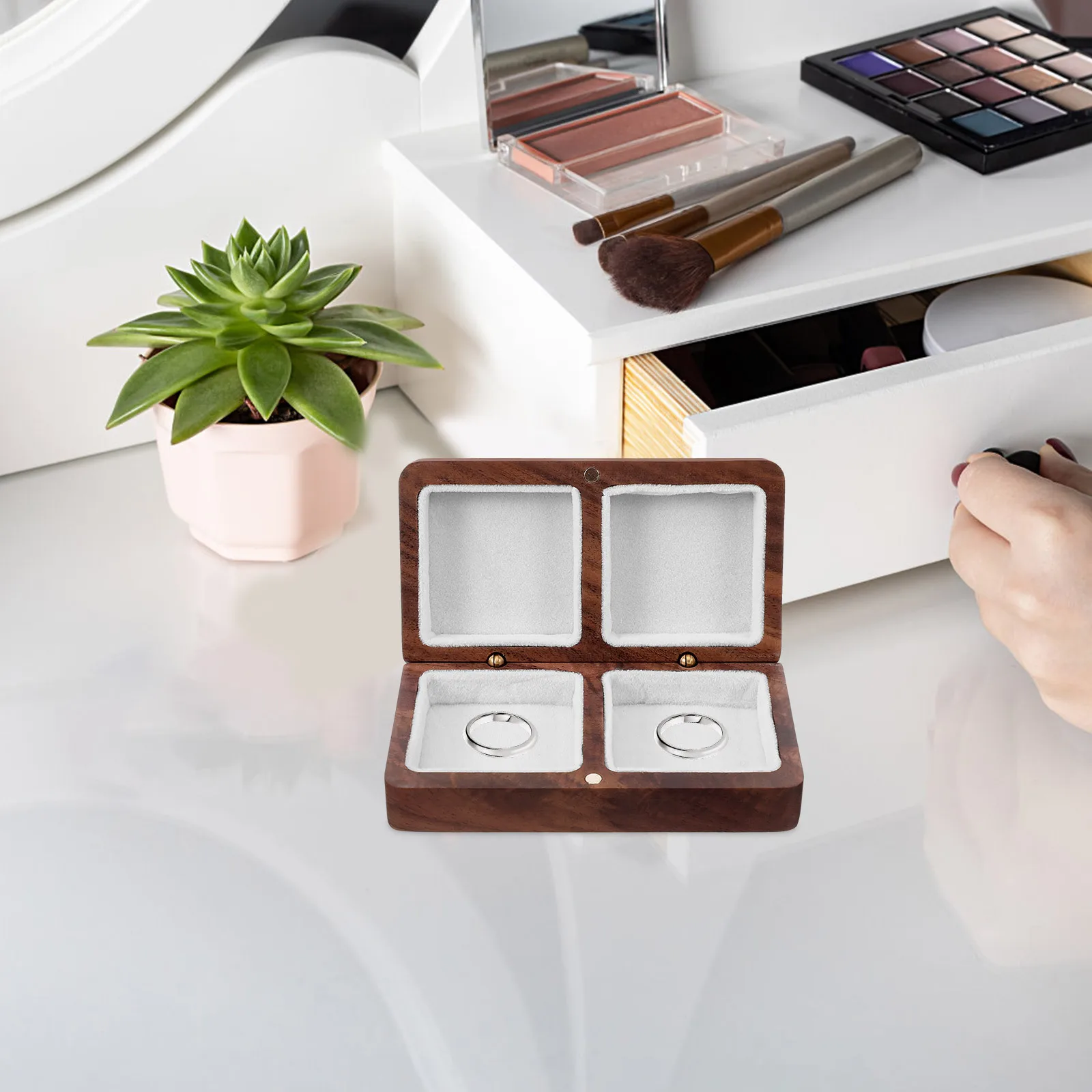 

Wooden Ring Box Practical Decorative Jewelry Display Holder Proposal Wedding Gift Vintage Style Desktop Accessory Earrings