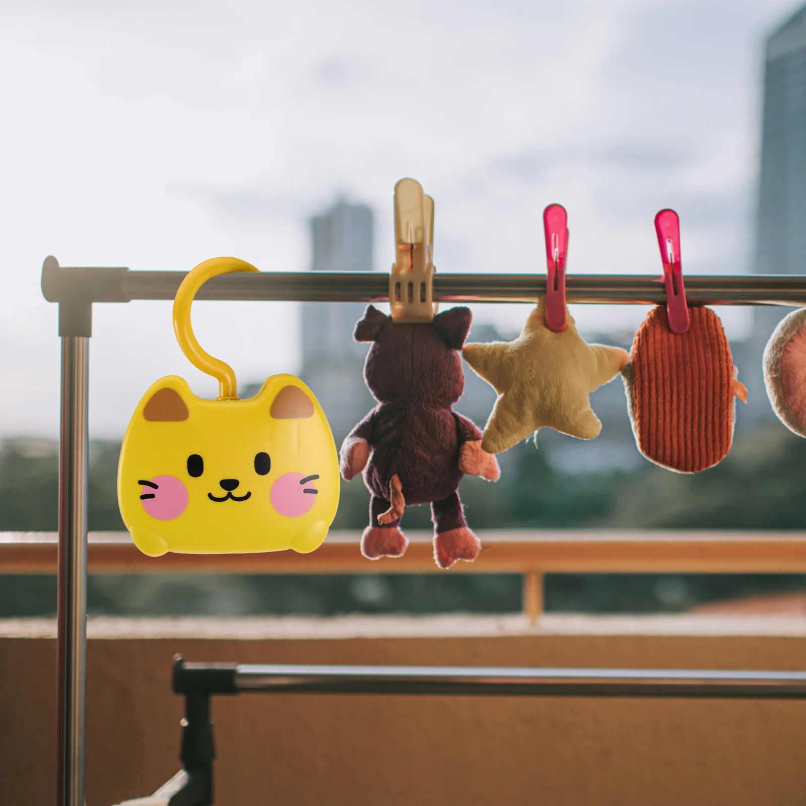 

Thick Cat Hanging Clips Laundry Hooks Cute Cat-Shaped Plastic Clips for Clothes Pants Kitchen Bathroom Laundry Hanging Hooks