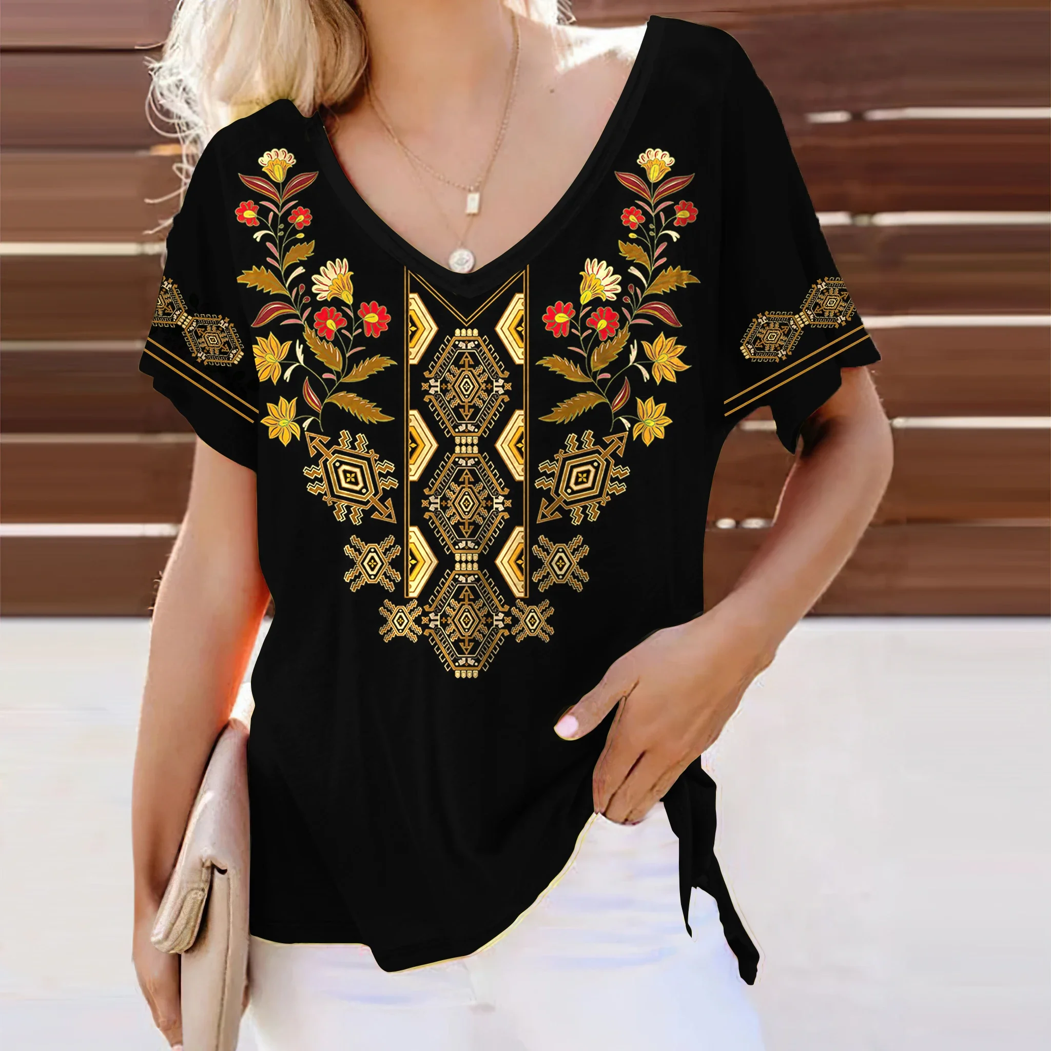 Boho Floral Print T-shirt Ethnic V-neck Summer Short Sleeve Tshirt Ladies Clothing Female Tee Top Oversized Vintage Women Tshirt