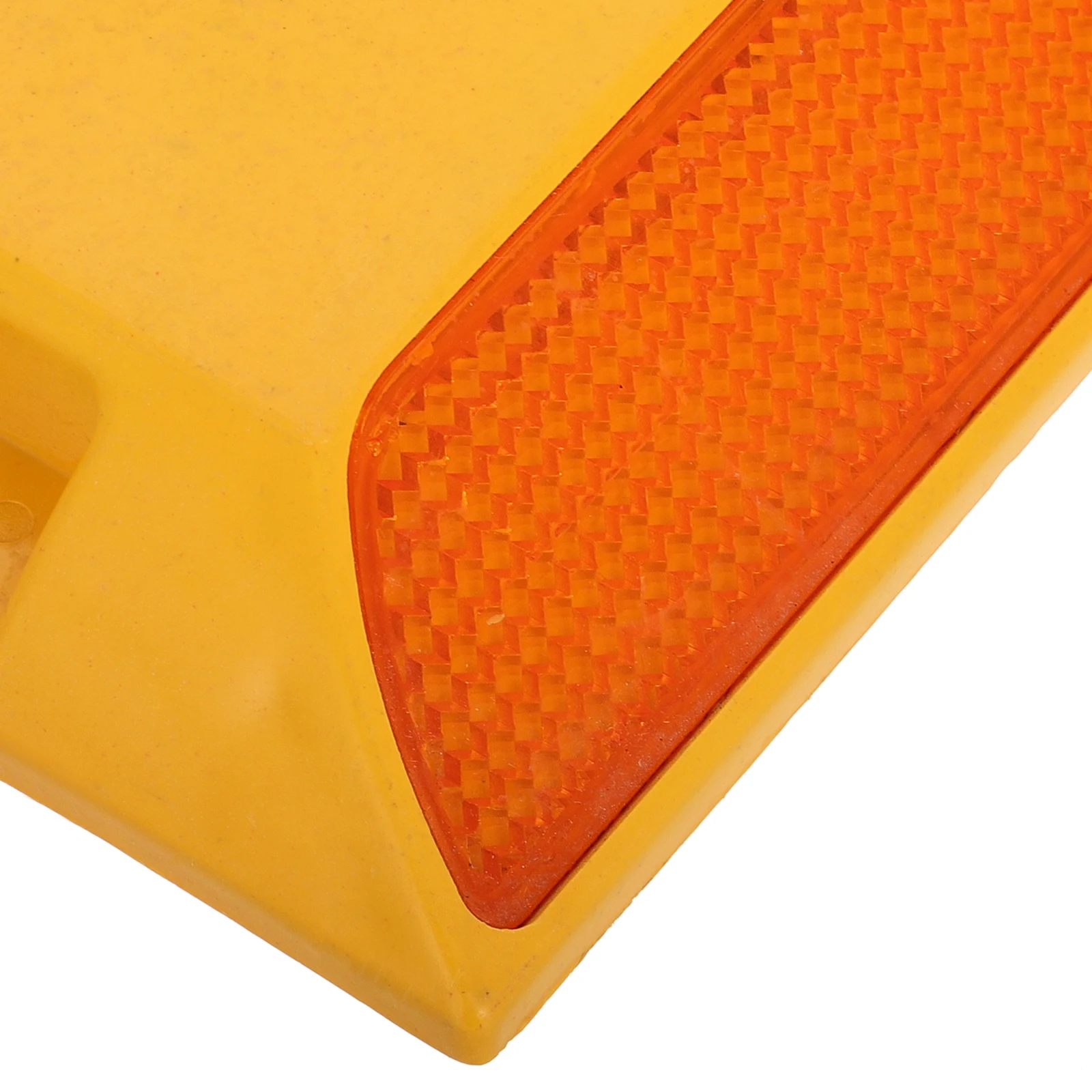 2 قطعة ترصيع الطريق العاكسة البلاستيك أثار علامات الطريق السريع تحسين الطريق معدات السلامة المرورية سرعات كتلة عازلة #4