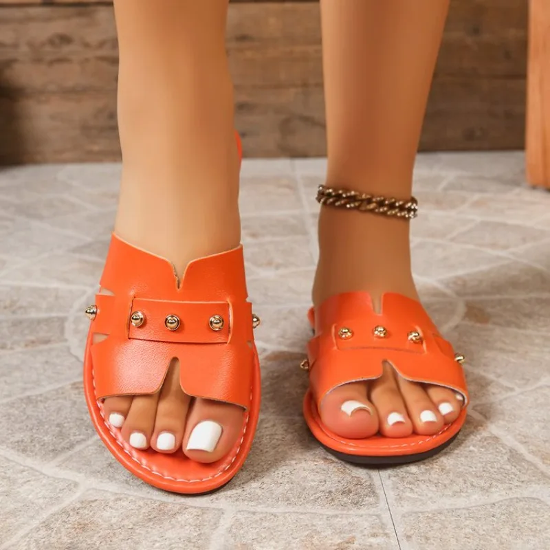 Summer New Women's Flat Bottomed Open Toed Slippers with Glitter Decoration 2026 Fashionable and Stylish Women's Slippers