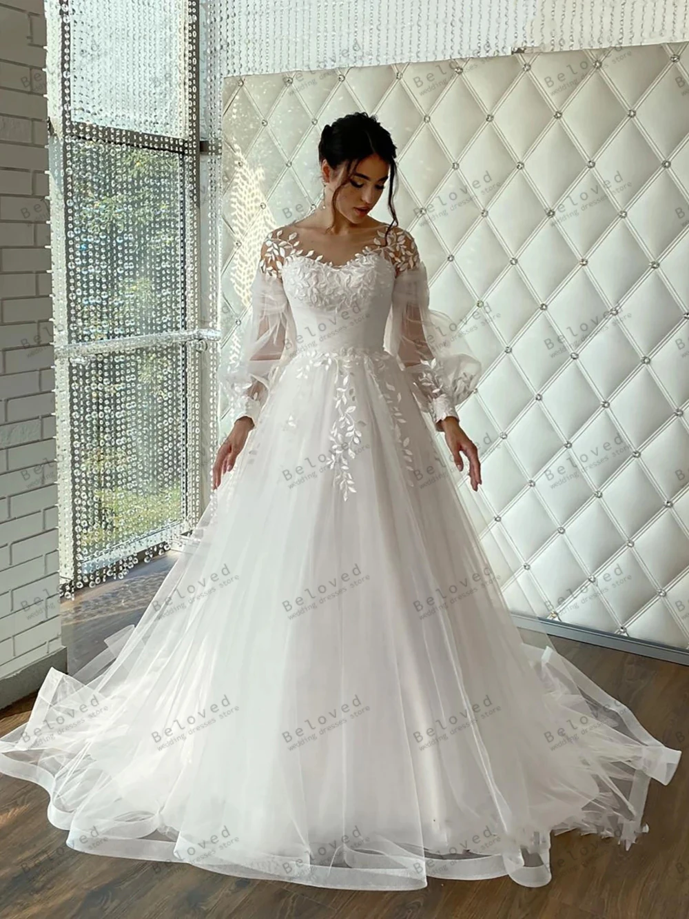 Vestidos De Noiva Apliques De Renda, Vestidos De Baile De Princesa, Tule Tiered Robes, Mangas Longas, Vestidos De Noiva Glamorosos