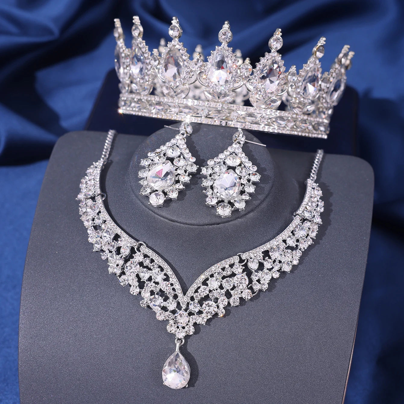 Luxury Silver color Crown Bridal Jewelry Sets Rhinestone Tiaras and Necklace Earrings Wedding Dubai Jewelry Set Prom Accessories