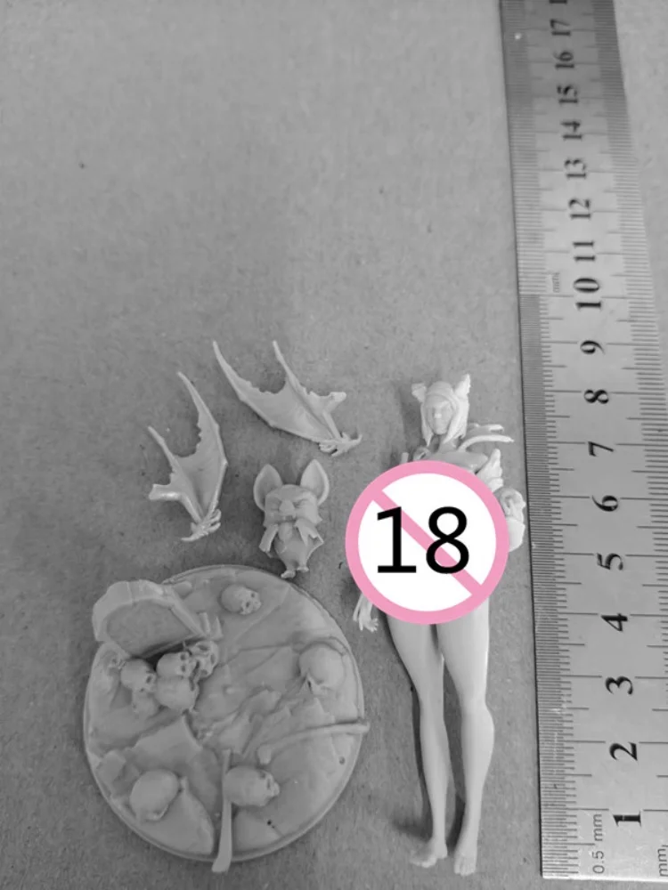 Figurina in resina in scala 1/24 Devil Girl Nsfw Kit modello assemblato fai-da-te Giocattolo scultura smontato e non verniciato