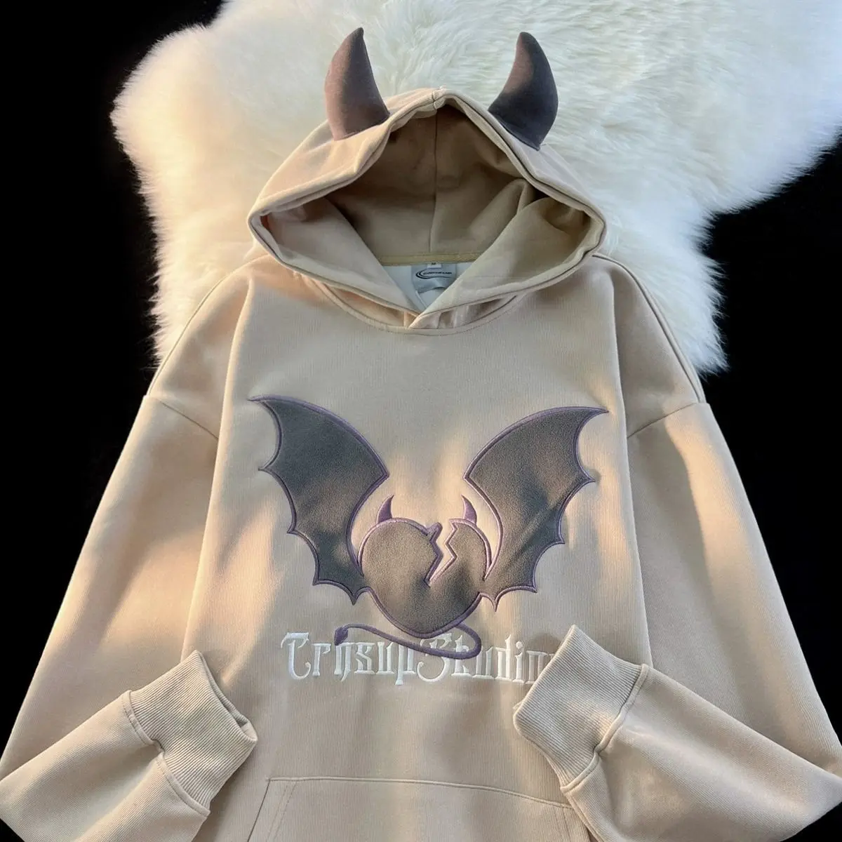 Chinese Style Little Devil Design Sense Cute Top Hooded Embroidery Sweater Men Women Same Style Plushed Men Hooded