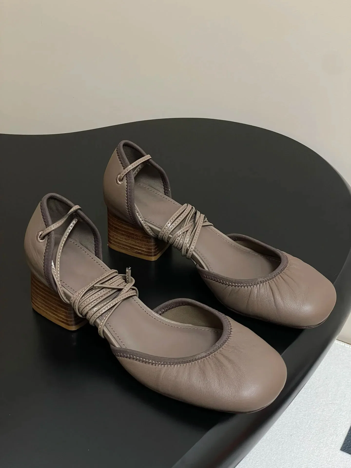 Sepatu Wanita Micro Ballerina Pumps Kulit Lembut