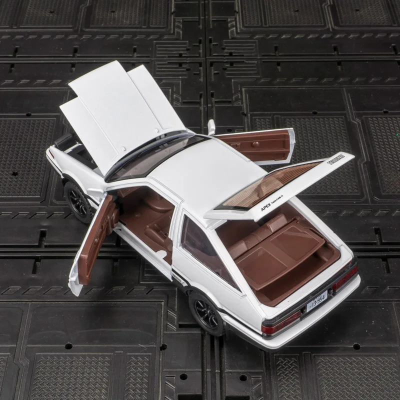 Para 1:30 Toyota AE86 liga modelo de carro esportivo portas e capô dianteiro e porta do porta-malas podem ser abertas detalhes ricos acabamento fino