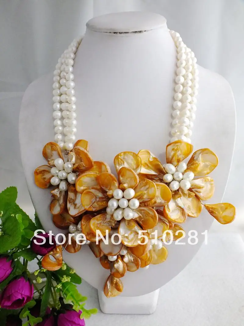 

Elegant shell Beads Handmade Flower Jewelry Necklace For Wedding Party 20"