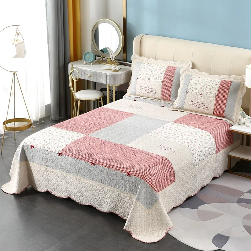 Floral Print Quilted Bedspread Set, 3-pcs Padded Patchwork Quilt Set with Embroidery, 100% Cotton Boho Chic 4pcs Duvet Cover Set