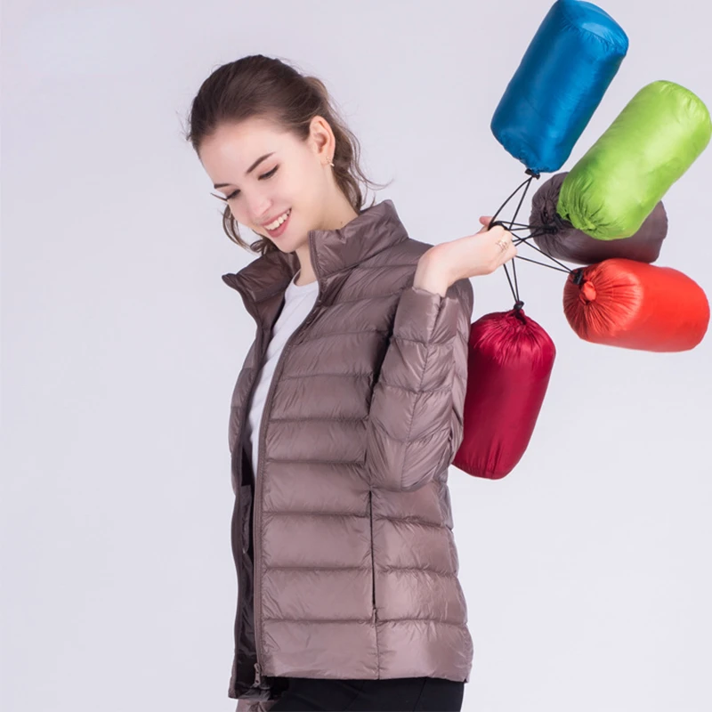 Chaquetas ultraligeras de plumón de pato para mujer, abrigos cálidos de diseño corto Delgado, Color caramelo, otoño e invierno, nuevo