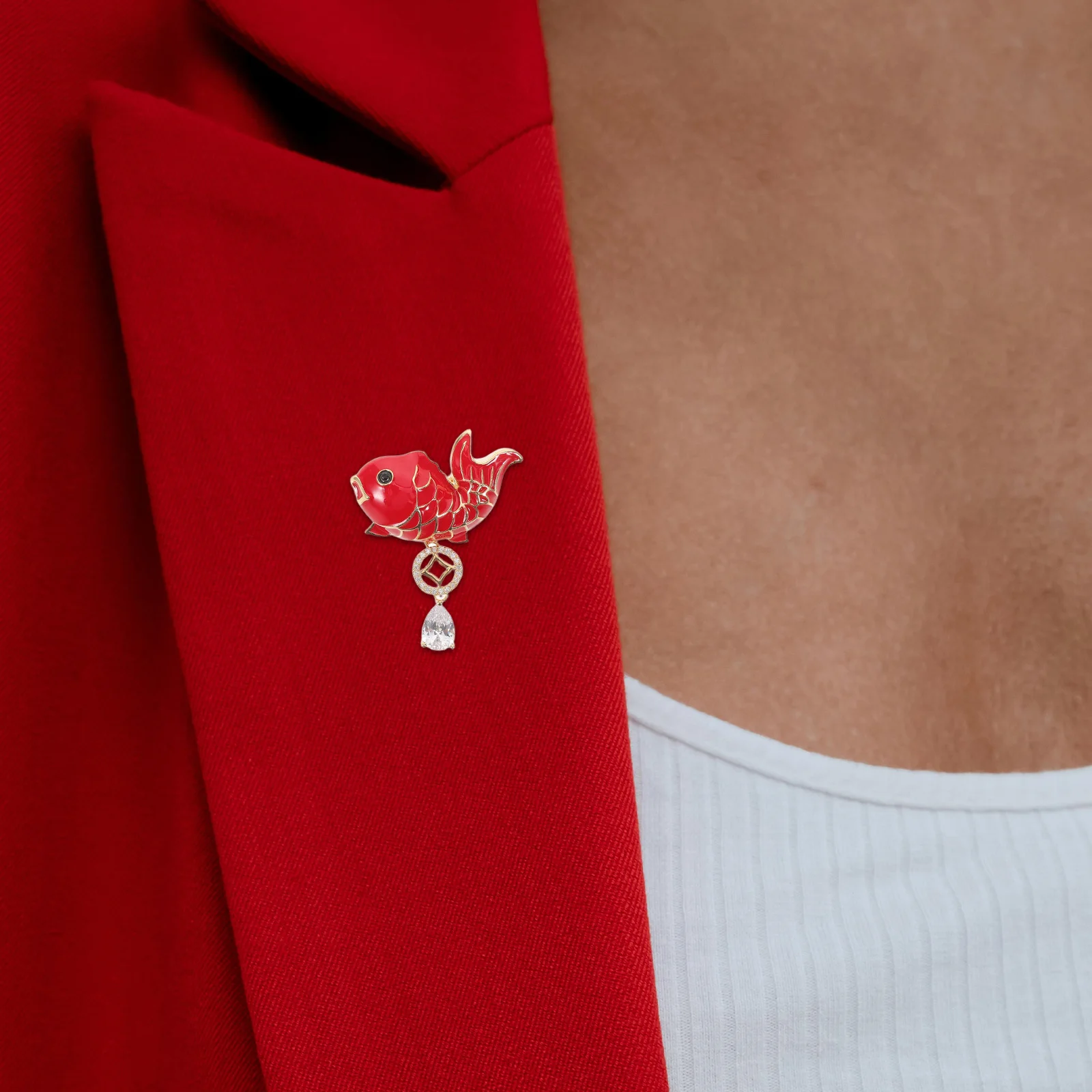 

Chinese New Year Fish Brooch Pin Women Red Rhinestone Animal Lapel Pin Suit Hat Shawl Decorative Clothing Brooch
