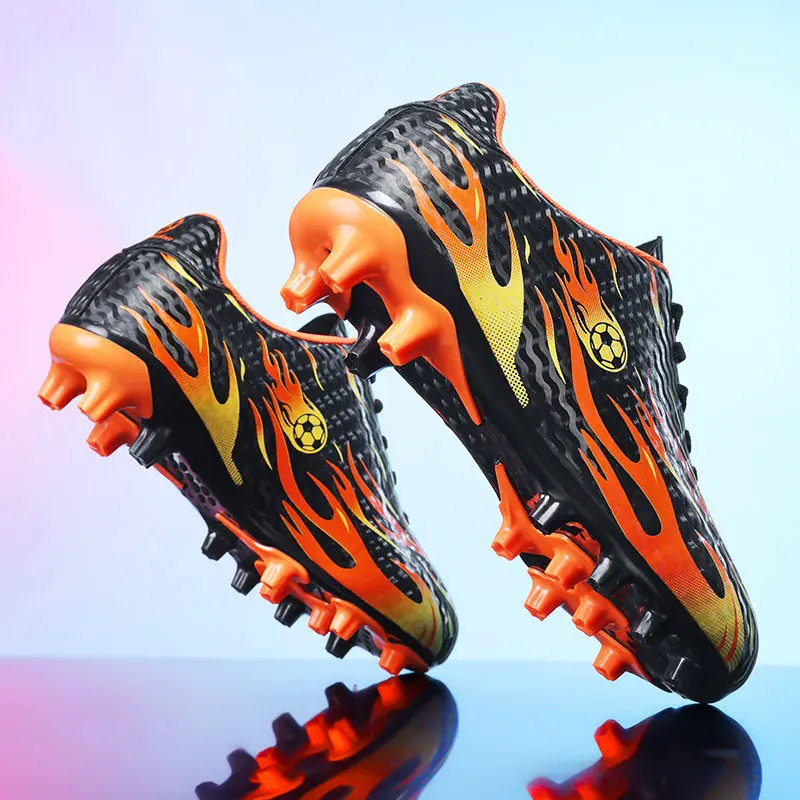 Sepatu Sepak Bola Anak-anak Bermotif Mode Baru Ukuran 33-43 Sepatu Futsal Paku Panjang Sepatu Sepak Bola Profesional Anak Laki-laki Pelatih Anak-anak