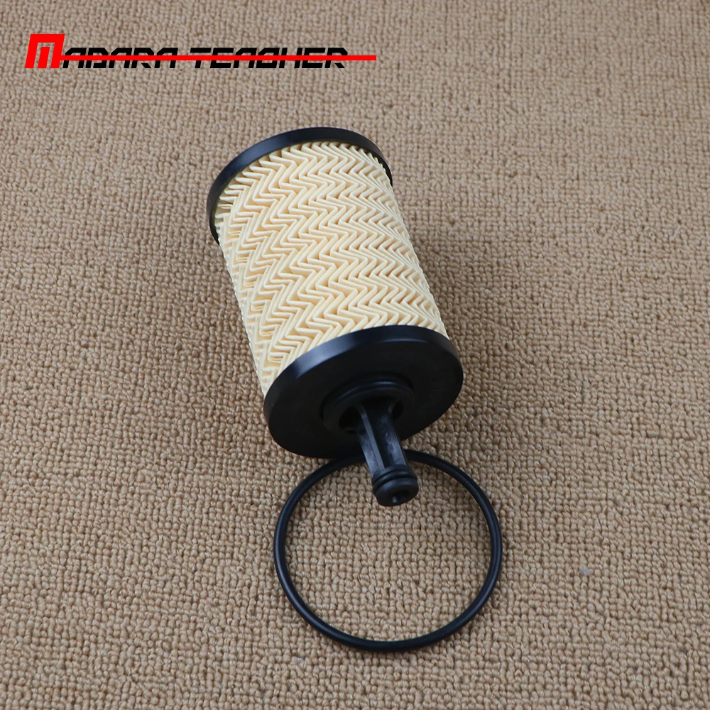 295948 Oil Filter For MASERATI QUATTROPORTE 3.8 LEVANTE SUV For Ferrari F458 488 GTB California T 3.8 000295948