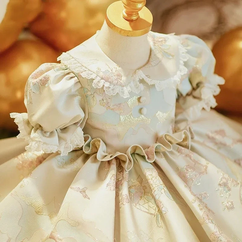 Robe en dentelle moelleuse pour bébé fille, robe de baptême pour bébé, costume de mariage à fleurs, vêtements à manches courtes pour enfants, vêtements éducatifs pour tout-petits, anniversaire