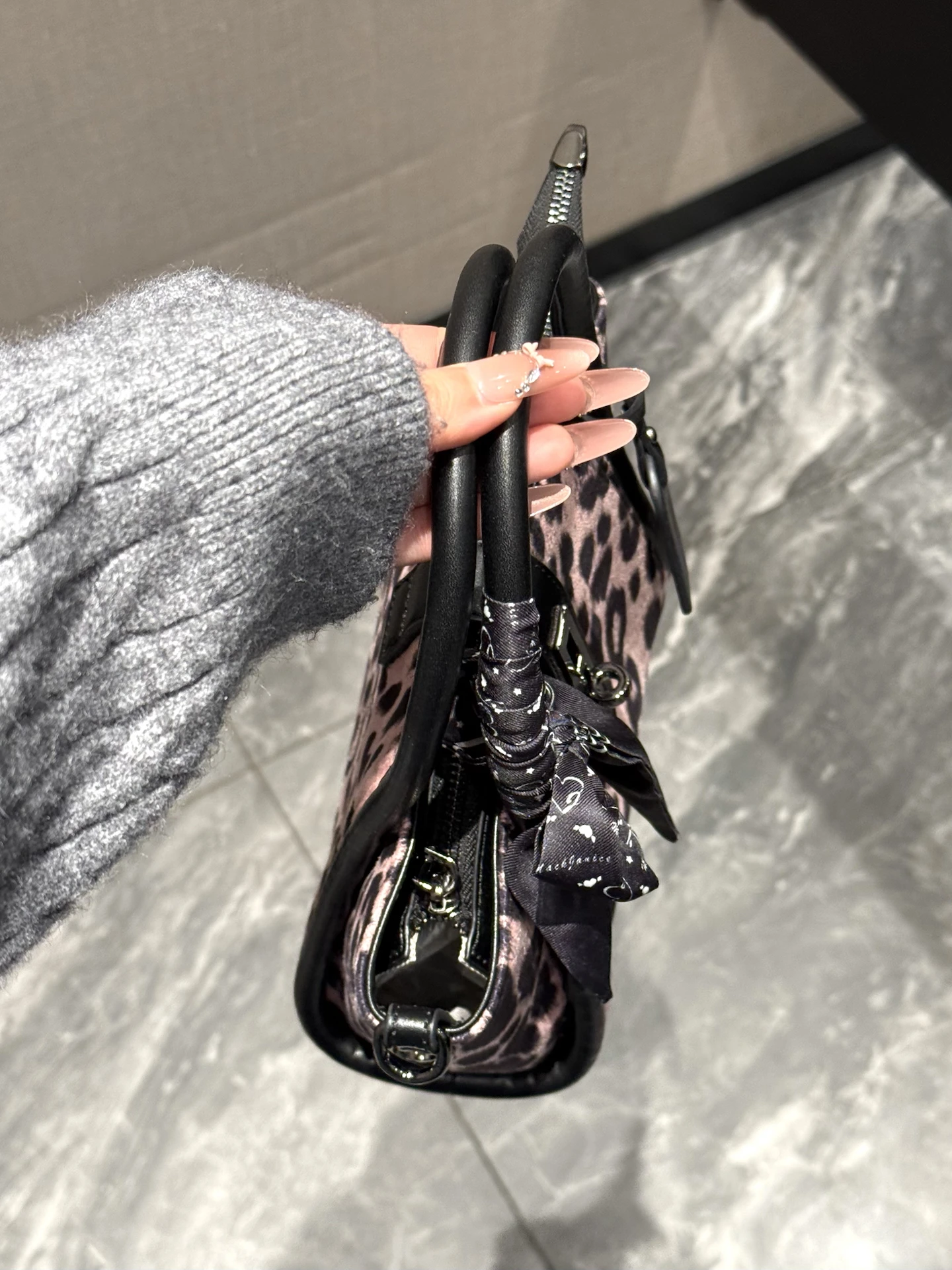 pink-leopard-print-bucket-bag-women's-commuter-handbag-crossbody-basket-bag-fashion-luxury-2026-new-style-amiciyah-brand