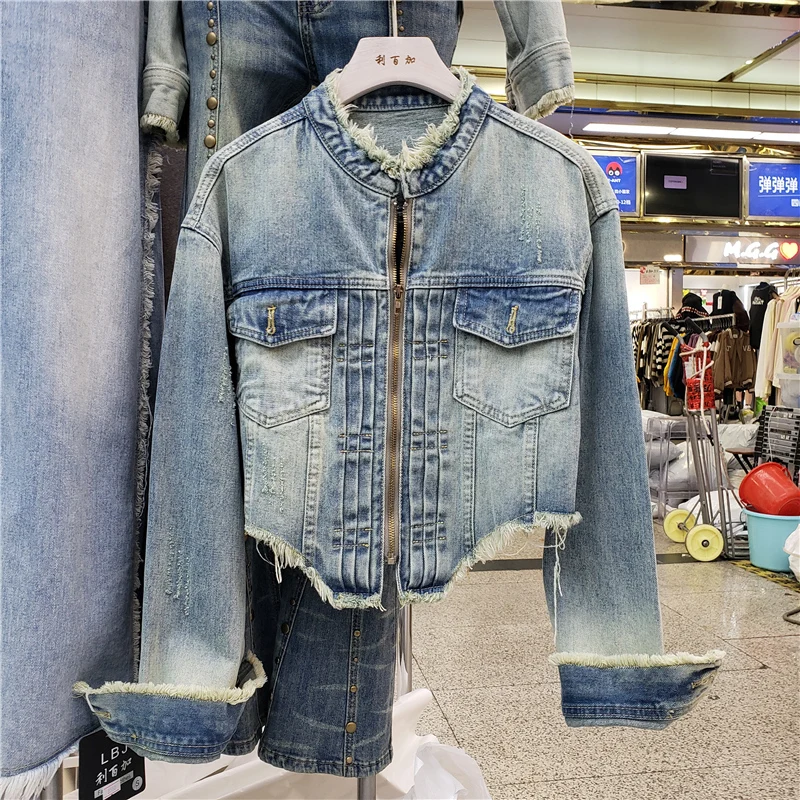 

Harajuku Vintage Frayed Burrs Round Neck Washed Blue Short Denim Jacket Spring Women Irregular Hem Long Sleeve Cowboy Outwear