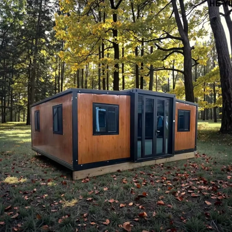 High-End Foldable Container House 40ft 4 Bedrooms 2 Bathrooms Steel Structure Gable Roof Midcentury Modern Entry Kitchen