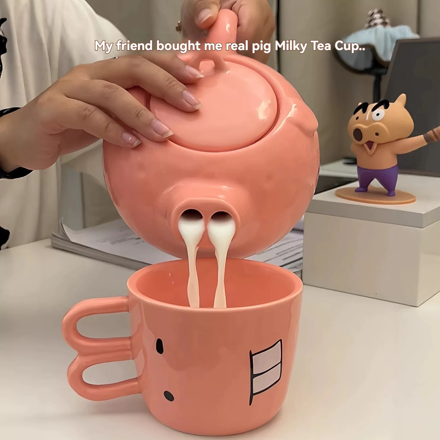 

Милый керамический чайник со свиньей и поросенным носом, дизайн с текущей водой, устойчивый к высоким температурам, большой вместительный чайник с чашкой, подарок для розыгрыша