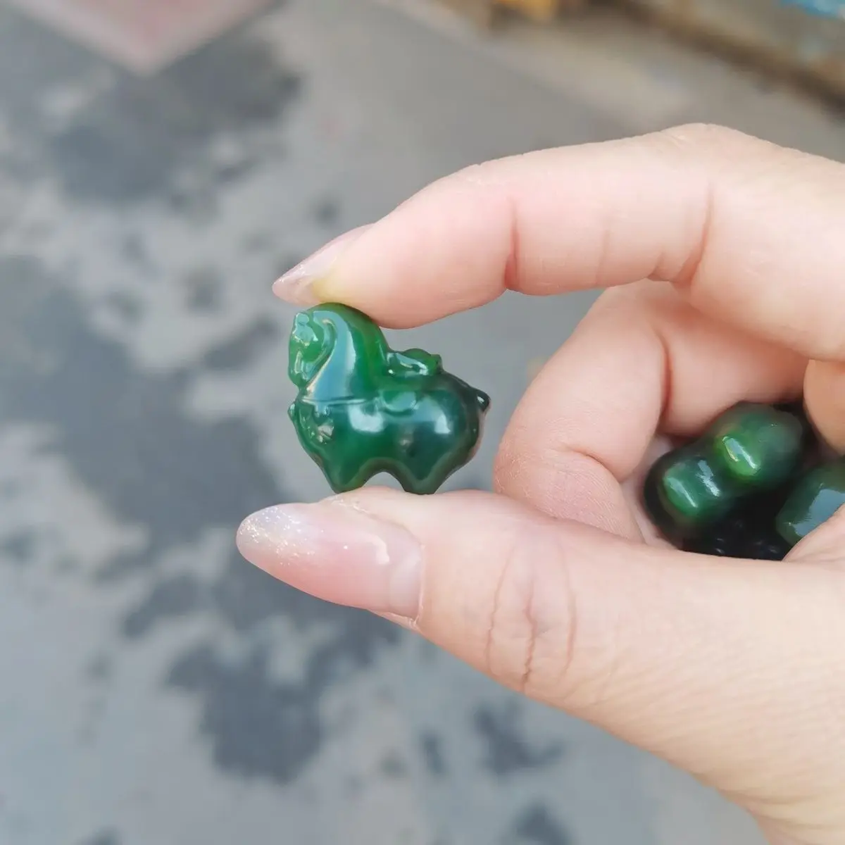 Natural 2026 Hetian jade jasper pony zodiac pendant is a success, and the rich pendant will be new in the birth year immediately