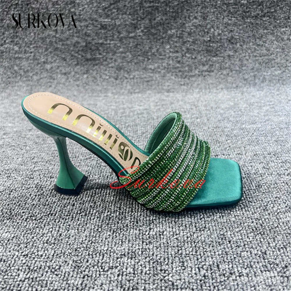 

Colorful Chain High Heel Slippers for Women Square Toe Open Toe Kitten Heel Sandals Ladies Outdoor Slippers Fashion Women Shoes