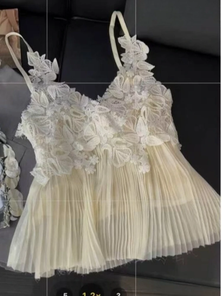 Sexy Vintage Slim Fit Irregular Strap Tank Crop Tops Versatile Sexy Hot Girl 2025 Summer Striped Sleeveless Tees Fashion T Shirt