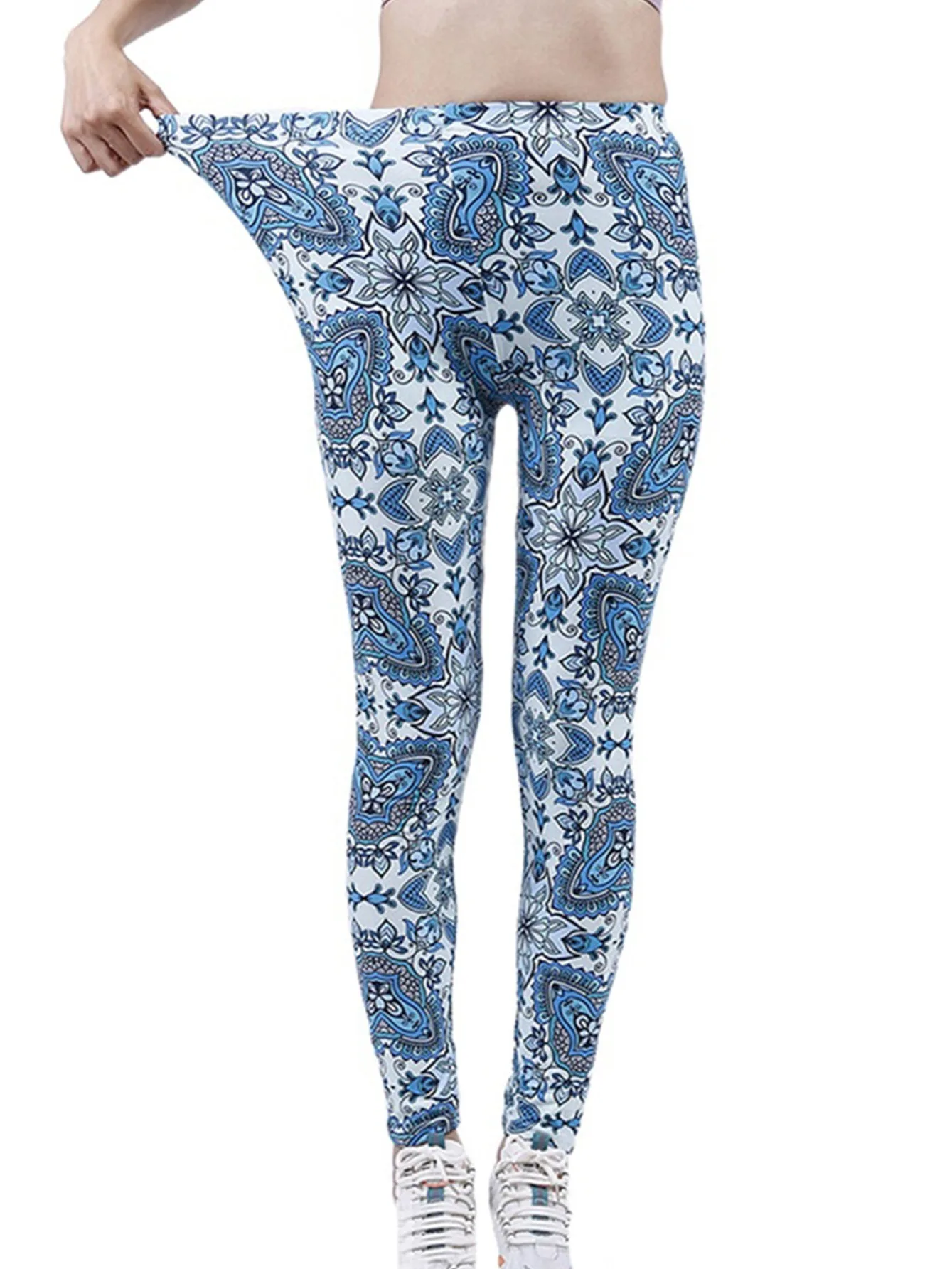 Blue White Geometric Casual Tight Fitting Women\'s Leggings For Healthy Height Stretch Running Sports And Exercise Cropped Pants