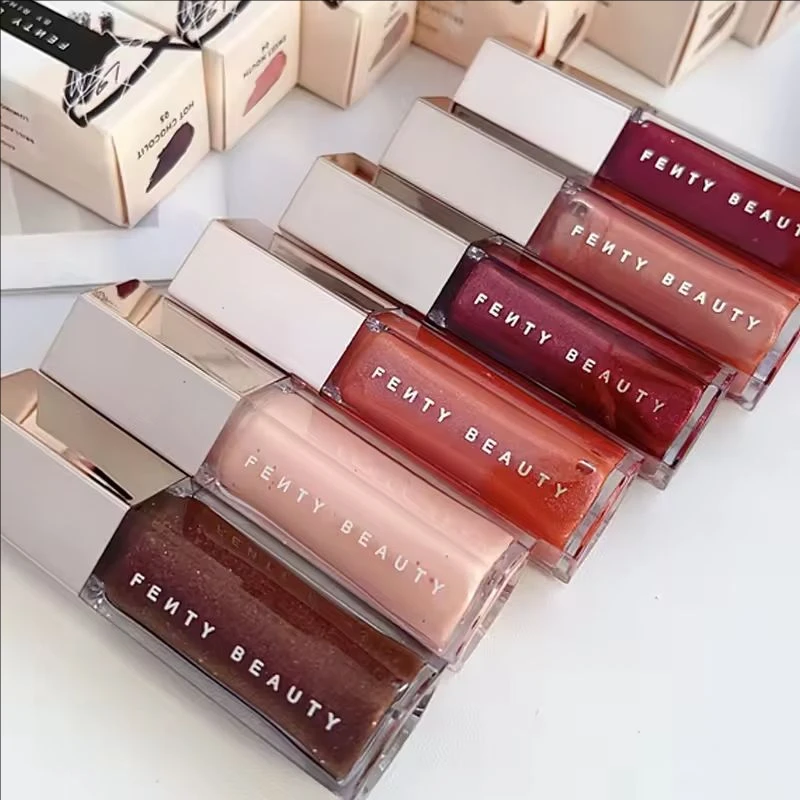 Brillo Labial Fenty Beauty, Brillo Labial con Efecto Agua, Iluminador, Duradero, FUSSY HEAT RIRI, Brillante, Encantador, Hidratante, Cuidado Labial