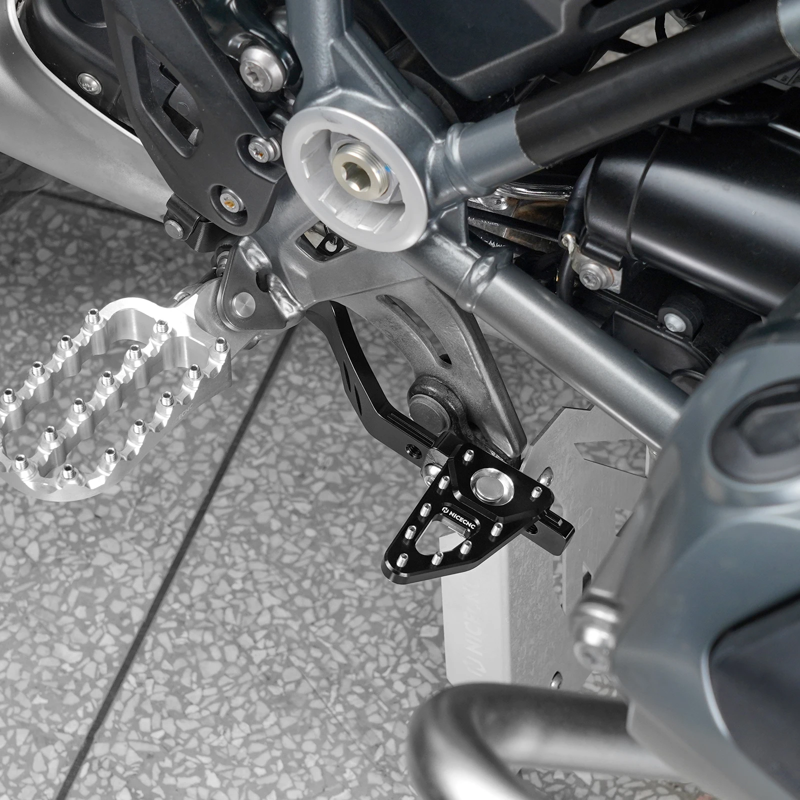Für BMW R1250 GS / R1200 GS Bremspedalhebel Schalthebel Fußrasten für BMW R 1250GS 2019-2023 2022 R 1200GS 2013-2018 – Detail 11
