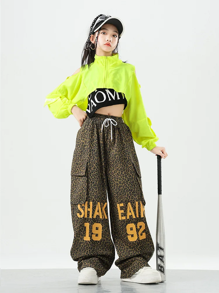 เด็กKpop Hip Hopเสื้อผ้าสีเขียวCrop Jacket Topเสือดาวพิมพ์ตัวอักษรลําลองกางเกงสําหรับGirl Boy Jazz Danceเสื้อผ้าเครื่องแต่งกาย