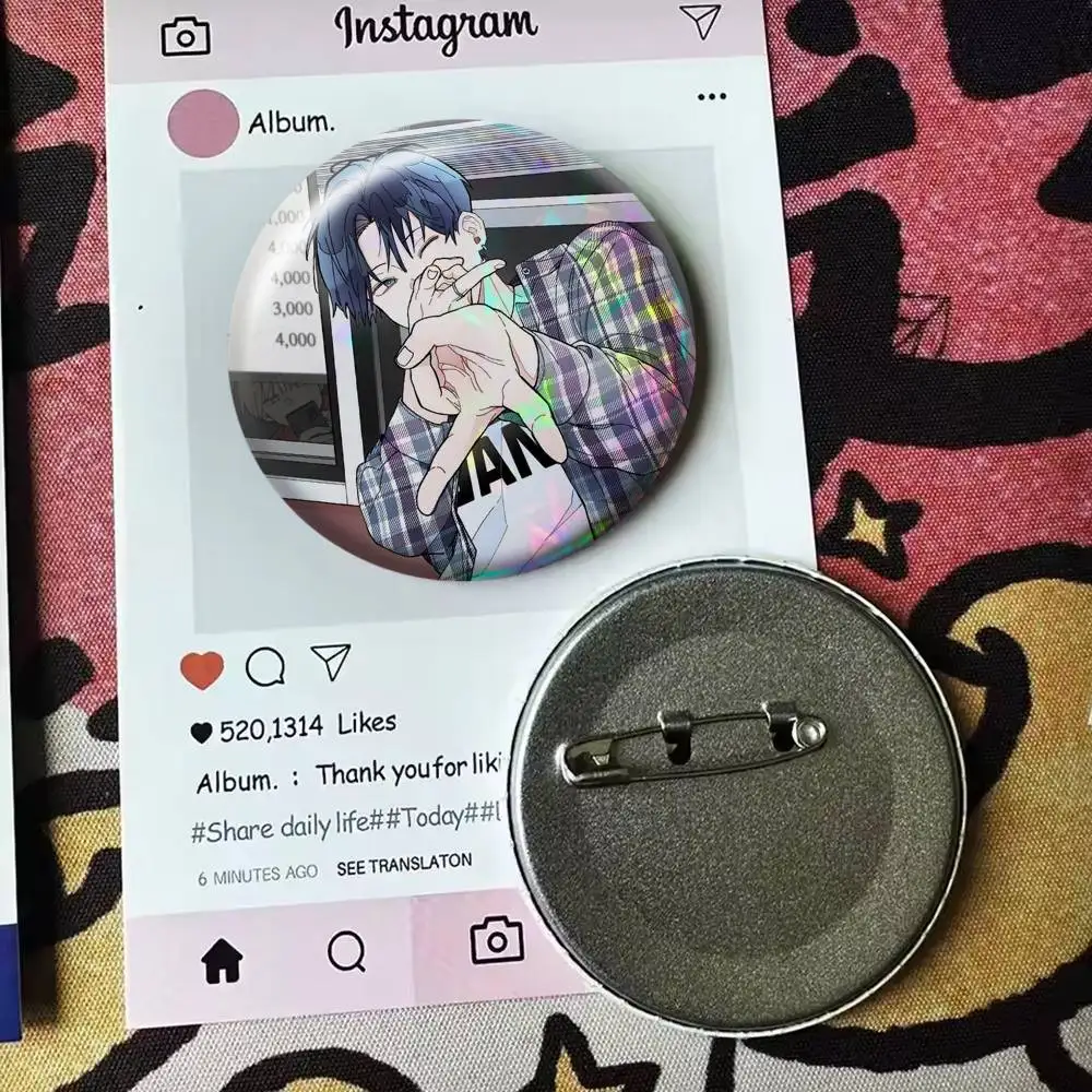 Lustiges Manhwa One-Room TA Laser-Abzeichen, geeignet für Rucksäcke, Kleidung, Hüte, Dekoration, kreative Accessoires – Detail 15