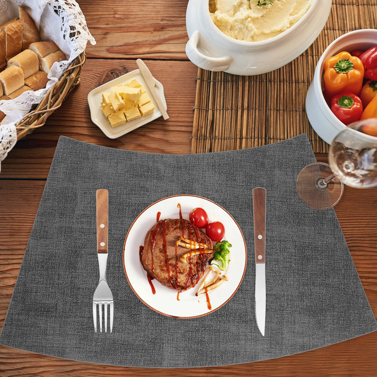 

Cloth-patterned Placemat Double Sided Fan Shaped Oil-proof Waterproof Heat Resistant Place Mats for Dining Kitchen Table