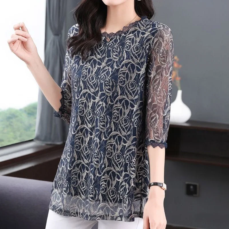 Elegant Fashion Printed Hollow Out Lace Gauze T-shirt 2023 Summer Three Quarter Sleeve O-Neck Loose Pullover Tops Women Clothing