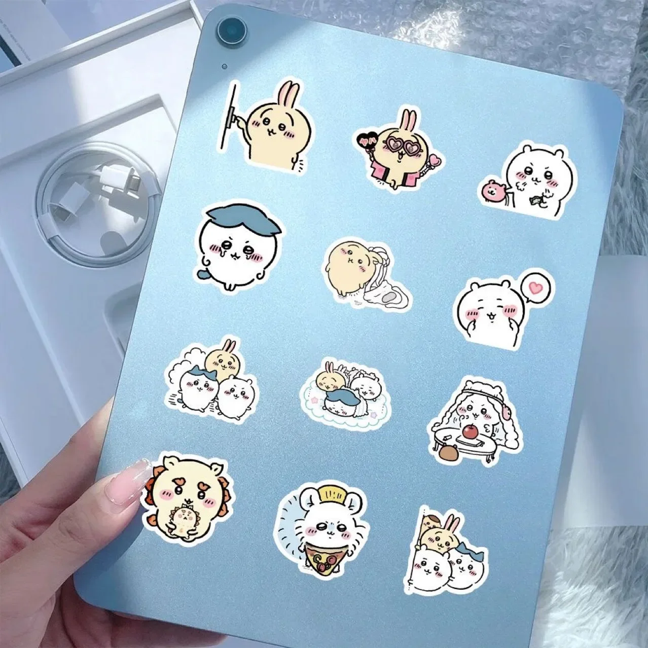 100 Nicht Wiederholende Chiikawa Wasserdichte Vinyl-Aufkleber DIY Deko-Sticker für Tagebuch Toploader Gepäck Laptop Wasserflasche Handyhülle – Detail 5