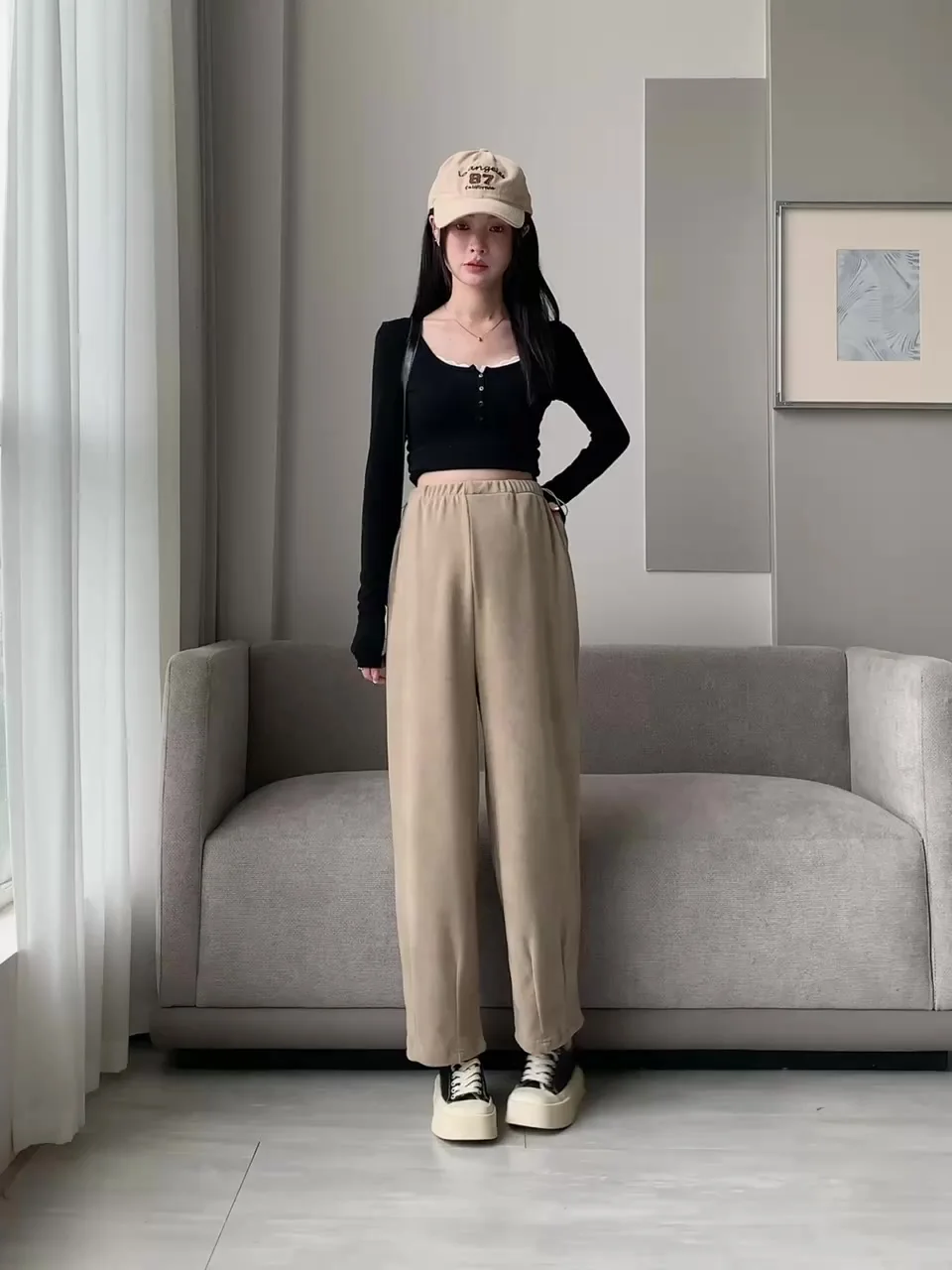 Maternity Oyster Velvet Harem Pants - 2024 A/W New Slim-Fit 'Grandma' Trousers with a Relaxed Tapered Leg Clothes for Pregnant