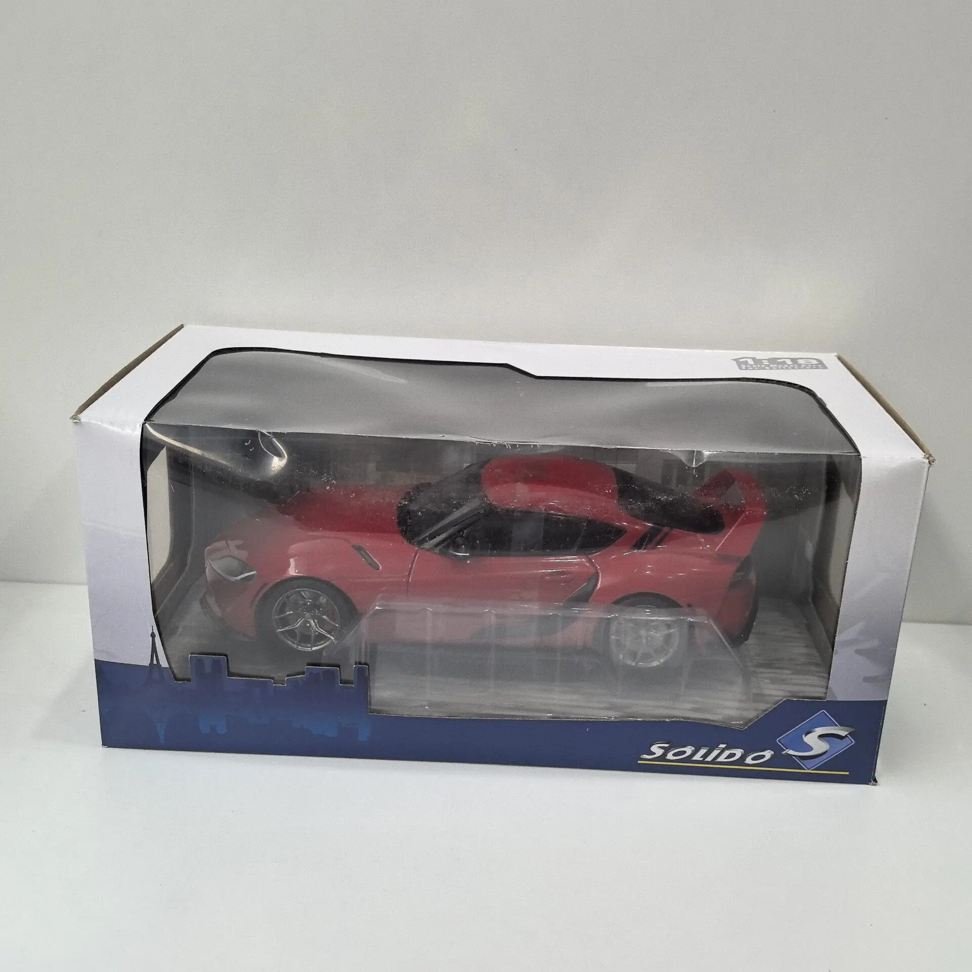 Diecast Solido 1/18…