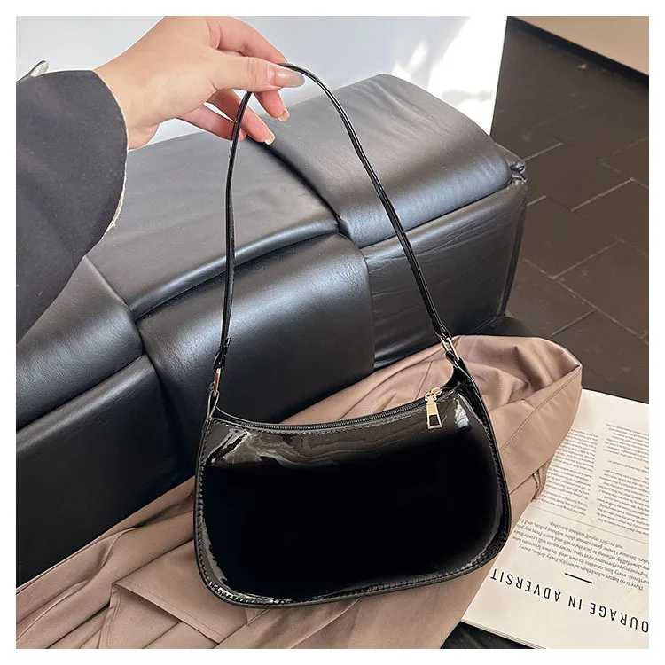 Glänzende Lackleder-Unterarmtasche Einfarbige Damen-Mini-Handtasche Modische Casual Schultertasche Tägliche Dating-Handtasche – Detail 18