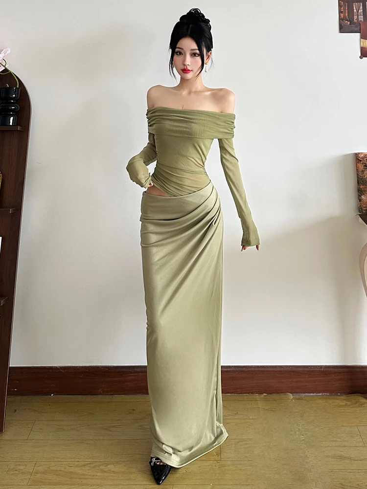 กระโปรงหนัง PU ปักลายดอกไม้ ดีไซน์เก๋ไก๋ ทรงเข้ารูป ช่วยพรางหุ่น  แบบไหล่เดียว จับจีบ  สำหรับผู้หญิง  เอวสูง  ยาว