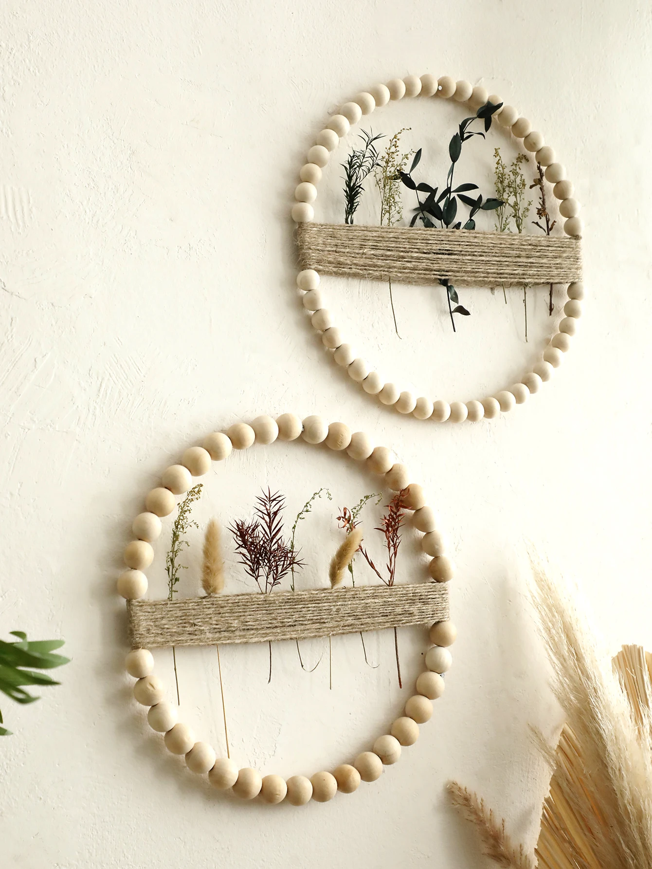 Handmade Wooden Bead and Jute Rope Wall Hanging Boho Rustic Farmhouse Art Wreath Natural Wood Decor (Dried Flowers Not Included)