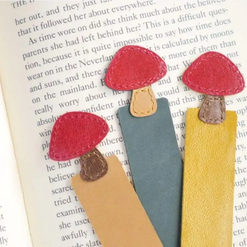 Cute Mushroom Shaped Bookmark Personalized Mushroom Head Leather Bookmark Student Reading Tag Label