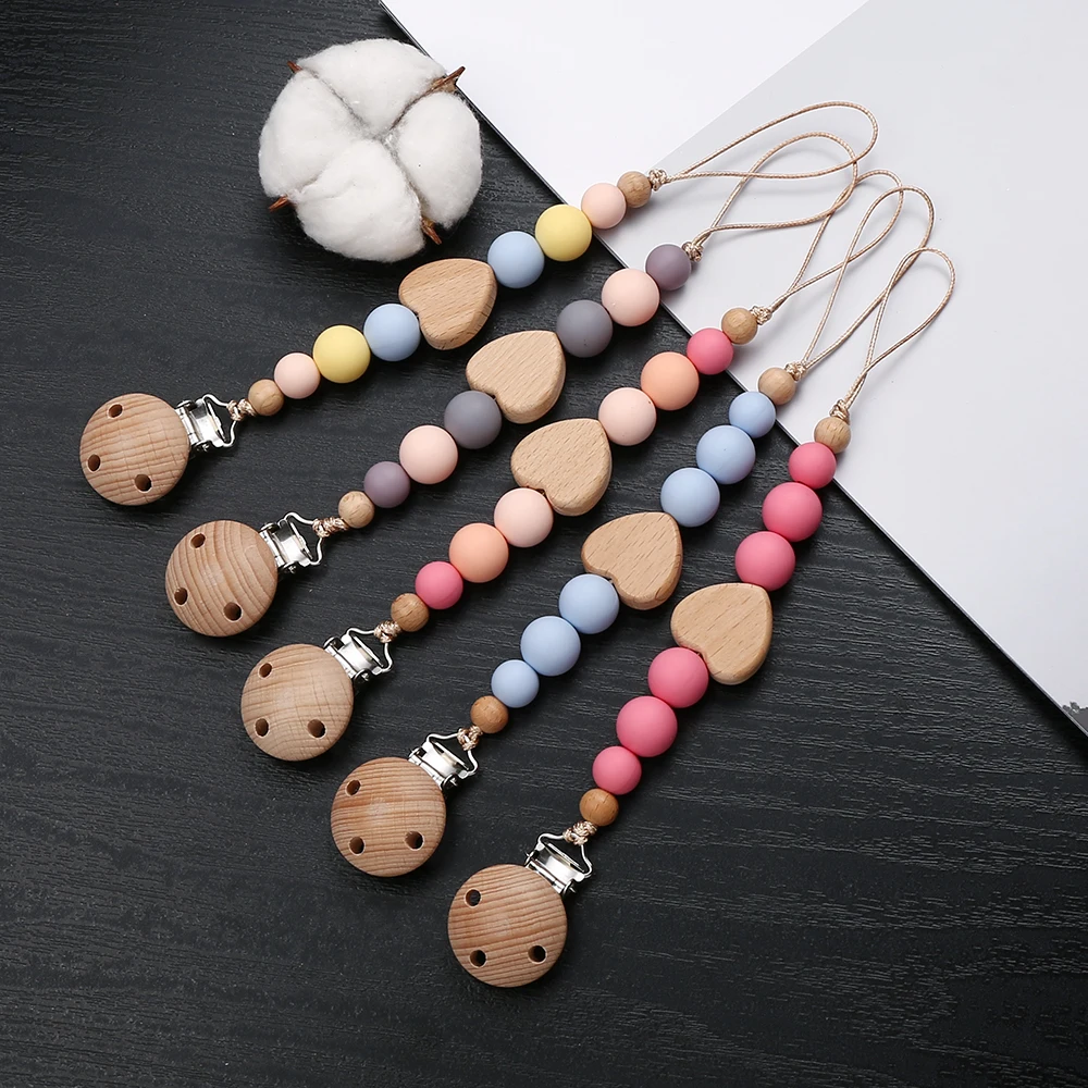 New Beech Wooden Heart Beads Baby Pacifier Chain Clip Silicone Beads Dummy Nipple Holder Teether Pendant for Newborn Toys Gift