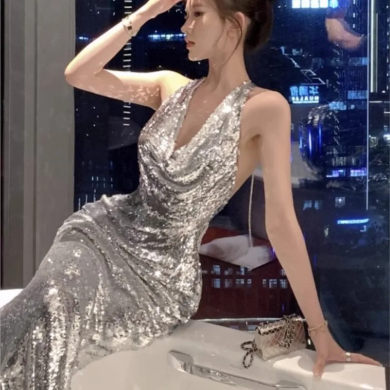 Host Light Luxury Temperament Silver Paillette Shiny Halter Dress