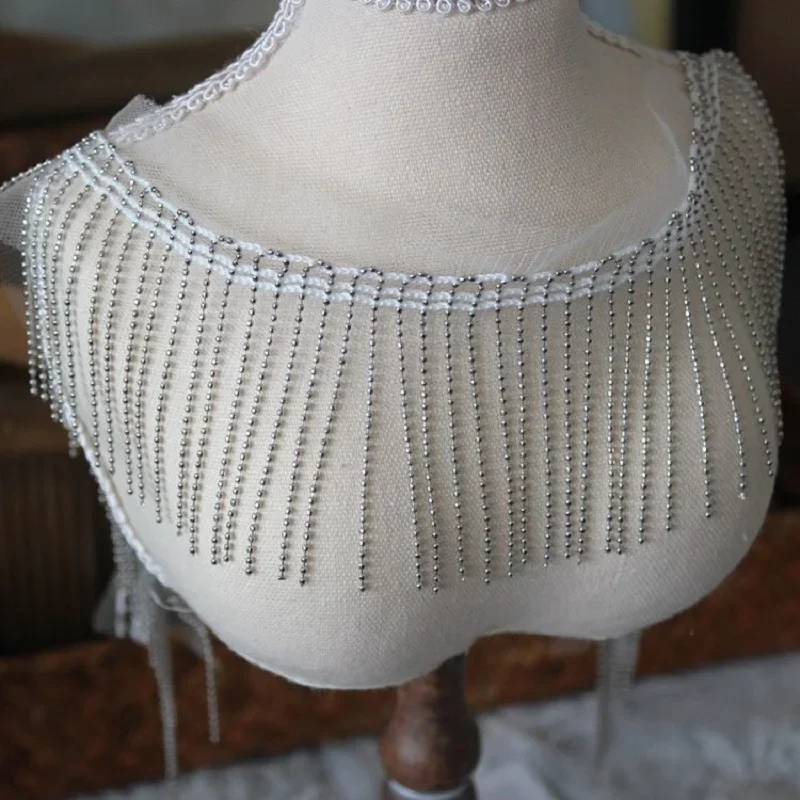 Cadena de metal con flecos de encaje con cuentas, adorno de borla hecho a mano, decoración de jeans, bolsos, zapatos y sombreros, blanco roto y negro, 1 metro