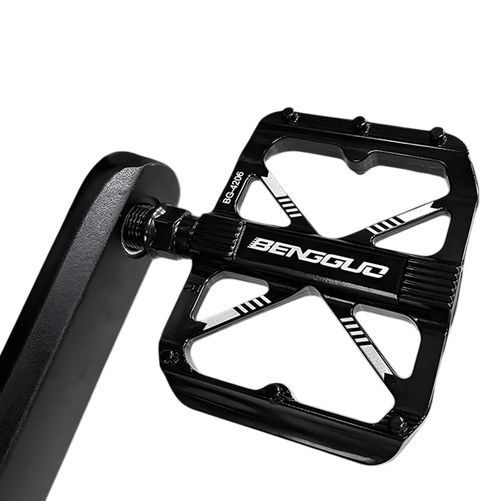 Double DU Bearing Bicycle Ultralight Pedal Aluminum Alloy Bicycle Wide Platform Pedal Cycling Platform Pedal for Outdoor Riding