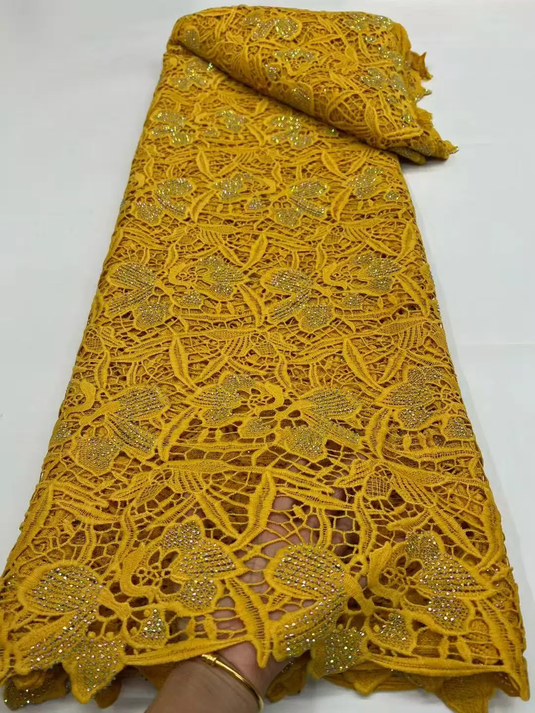 

Новейшая высококачественная тесьма из гипюра, 5 ярдов, африканское нигерийское вышитое французское сетчатое кружево для пошива платьев своими руками